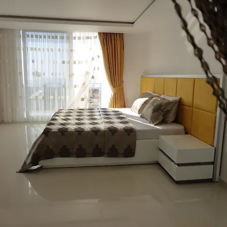 Yalcin Kusadası