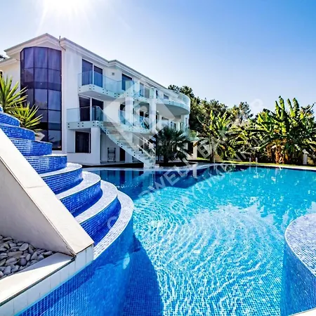 Villa Yalcin *