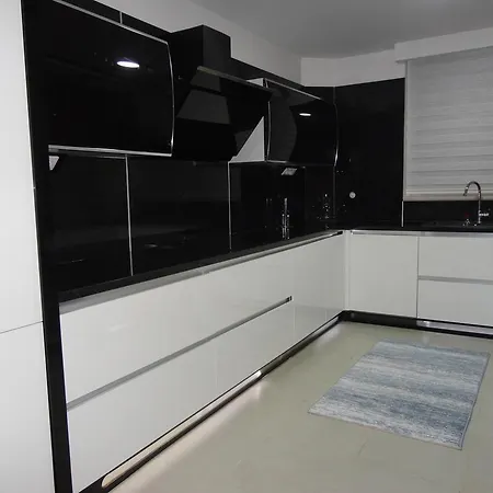 Yalcin * Kusadasi