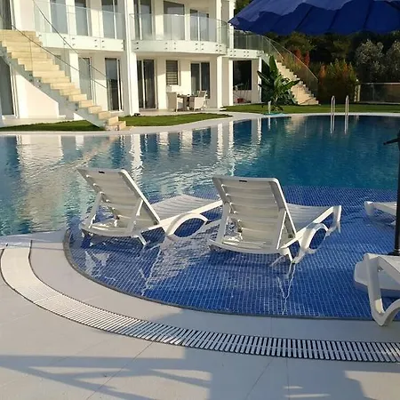 Yalcin Villa *