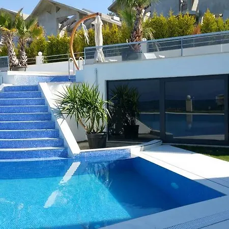 Villa Yalcin Kusadasi
